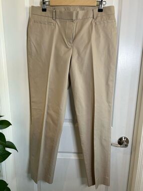 Brooks Brothers 346 Khaki Natalie Fit Pant 
Size 10